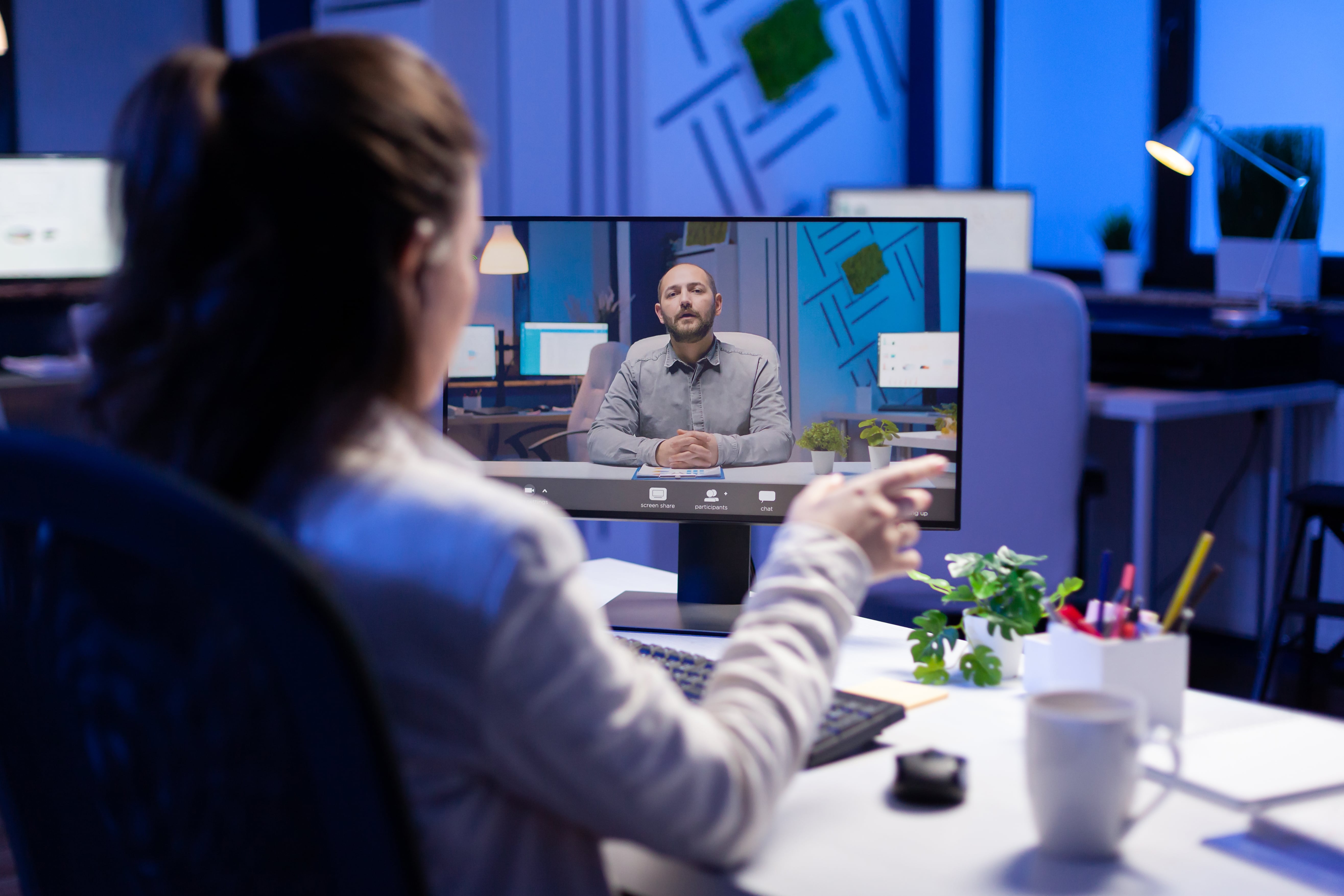 9 Top Trends and New Technology in Video Conferencing for 2025